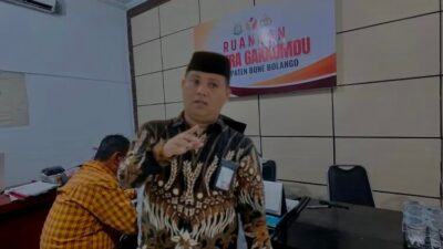 Diduga Terlibat Politik Praktis, Oknum ASN dan Kades Bone Bolango dilaporkan ke Bawaslu